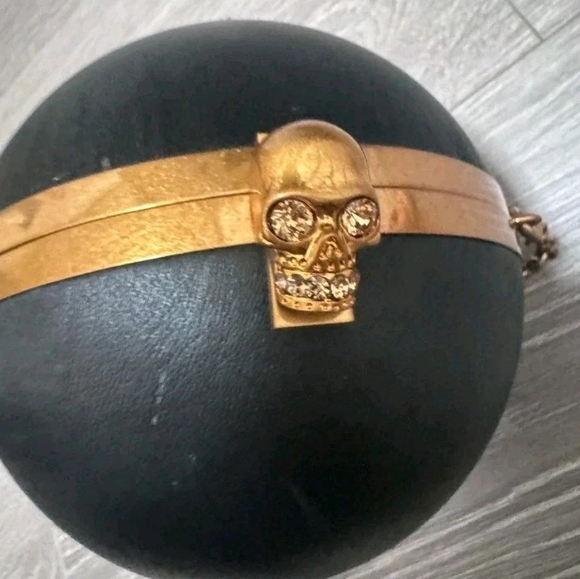 Alexander Mcqueen Black and Gold Skull Clutch